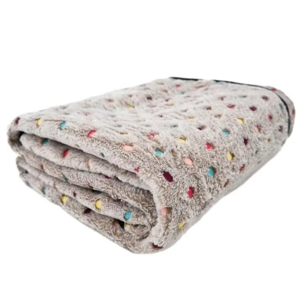 Ultra-Soft Pet Bed Blanket Cut - огляд і ціна Pet Beds